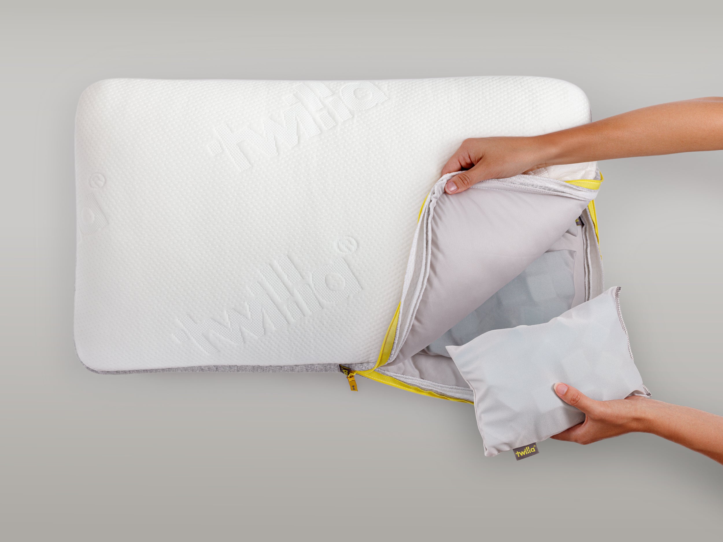 Twilla Customizable Pillow +PODS