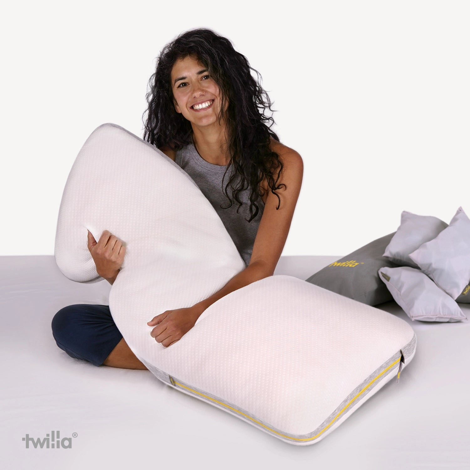 Twilla Adjustable Body Pillow | Great for All Body Types | Customizable Support with Patented Pod System | Premium Hybrid Cooling-Comfort Materials