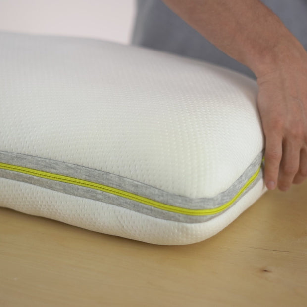 Retail Boss: Expert Vetted, the Twilla Adjustable Pillow